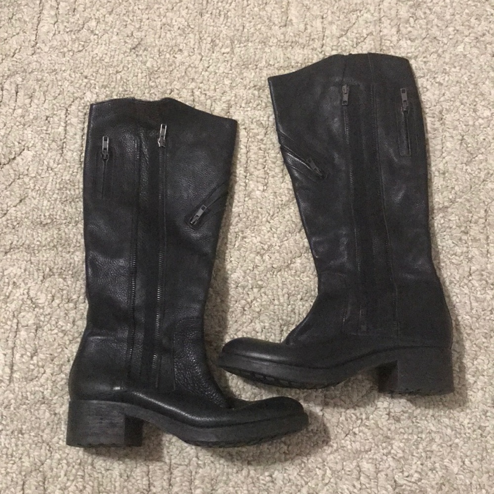 Below knee leather boots - Vera Wang